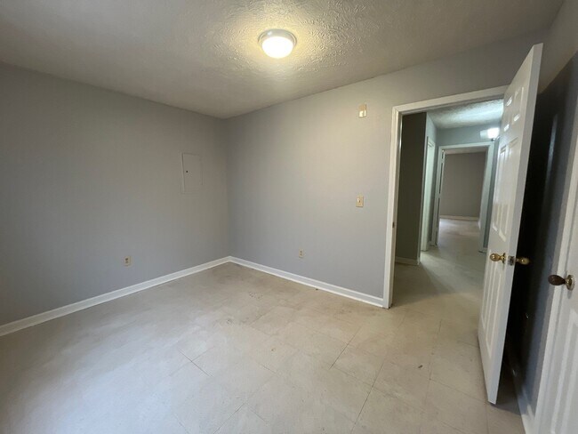 Photo - 432 Preston St Unit L