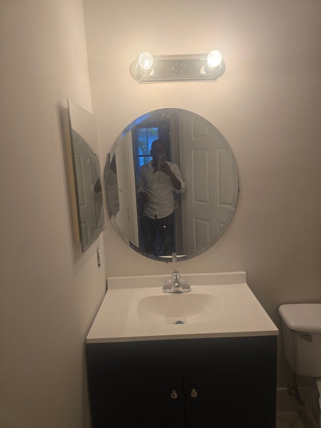 Segundo baño - 3059 Laurel Ridge Cir