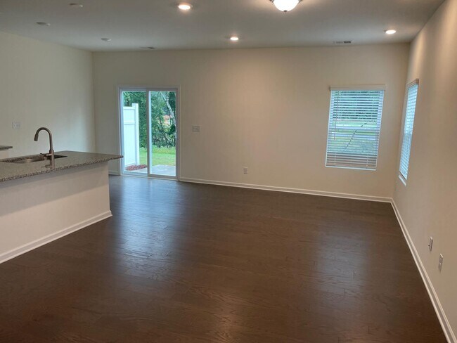 Photo - 347 Willowsford Dr