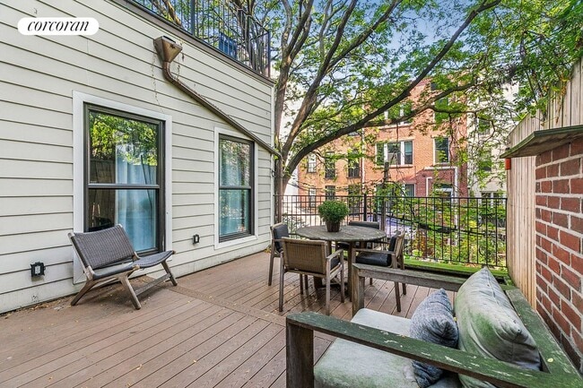 Photo - 137 Atlantic Ave