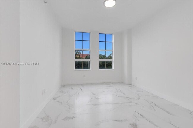 Photo - 3 bedroom in Aventura FL 33180 Unit 317