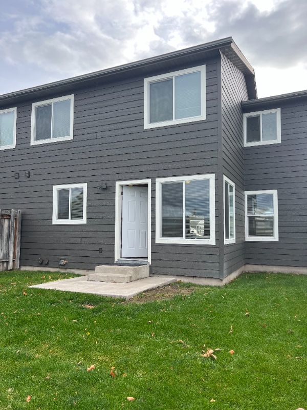 Photo - 1983 Greatview Dr