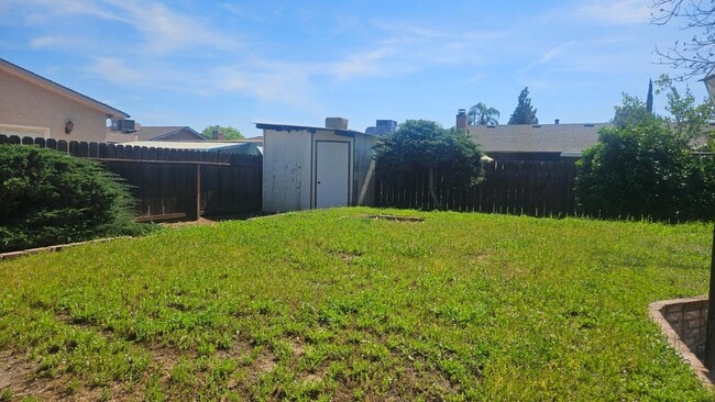 Photo - 92 W Gettysburg Ave