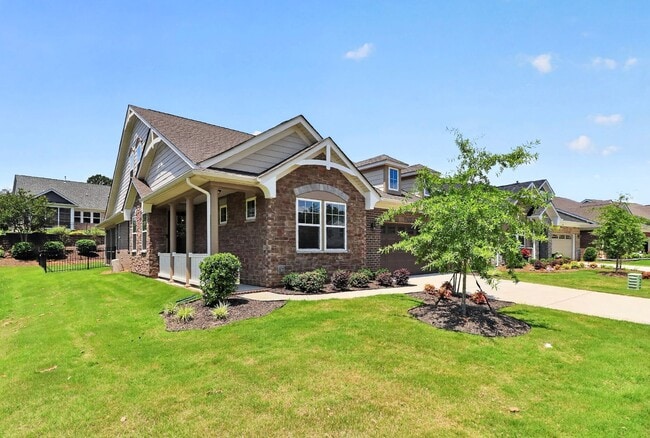 Building Photo - Ranch Home in Mint Hill, NC
