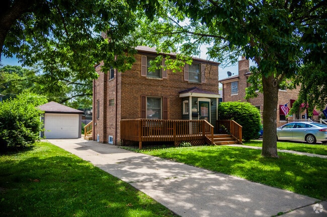 Building Photo - 10043 S Talman Ave Rental