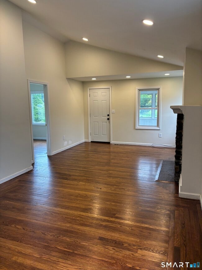 170 Short Beach Rd