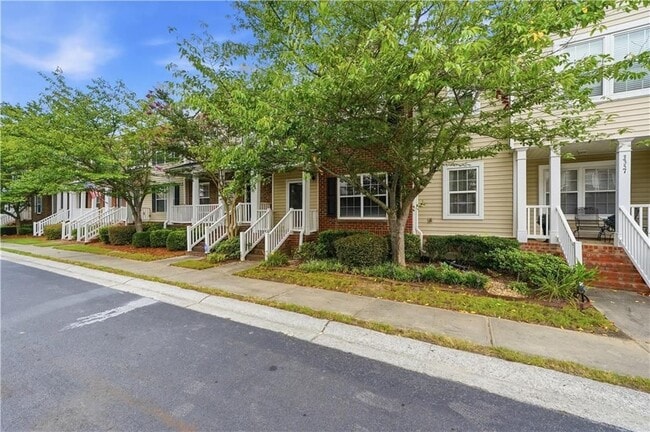 Photo - 3353 Parc Dr SW