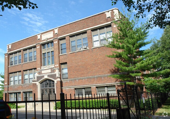 Photo - Madison Court Condos