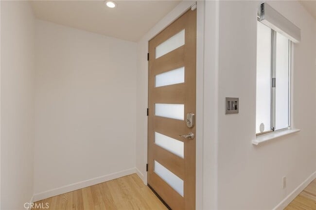 Photo - 709 Avenue D