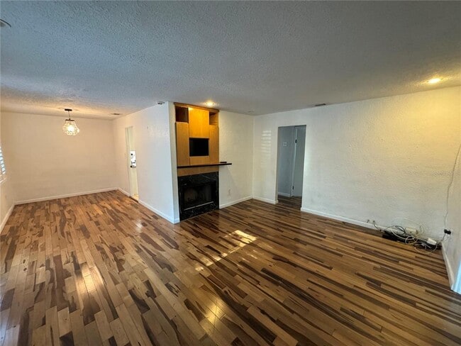 Photo - 112 N Thornton Ave
