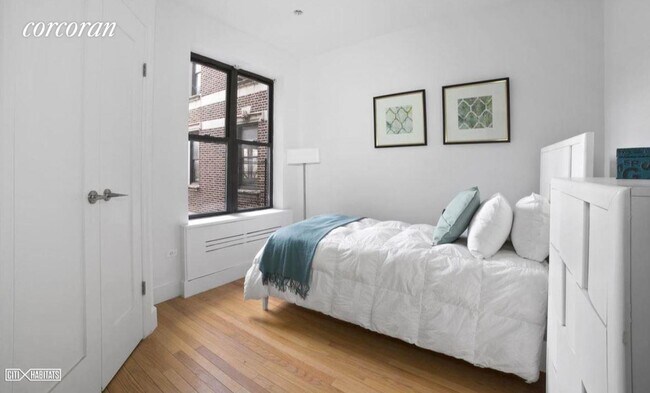 Photo - 217 Central Park N Unit : 7