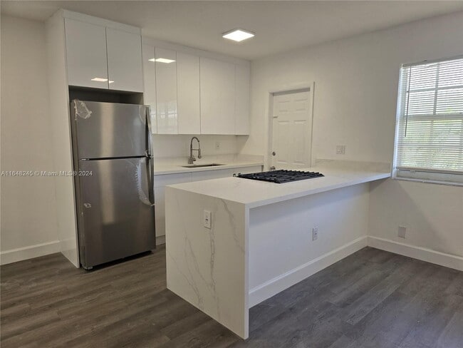 Photo - 8000 Tatum Waterway Dr Apartment Unit 5