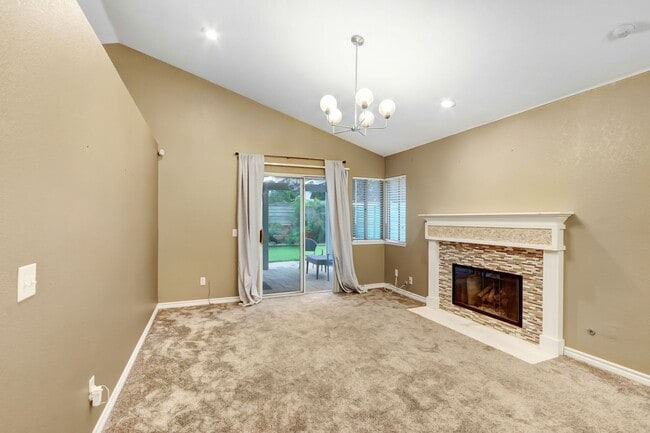 7622 Belpine Pl