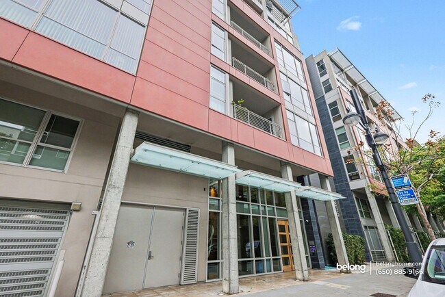 Photo - 235 Berry St Unidad 316