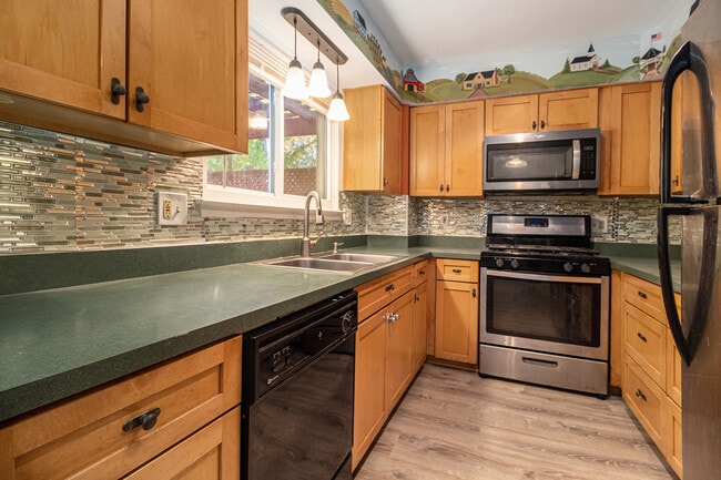 Photo - 5836 New Meadow Dr