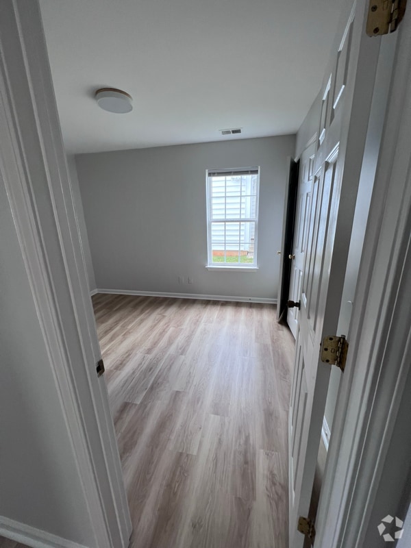 Building Photo - 2106 Wexford Way Rental