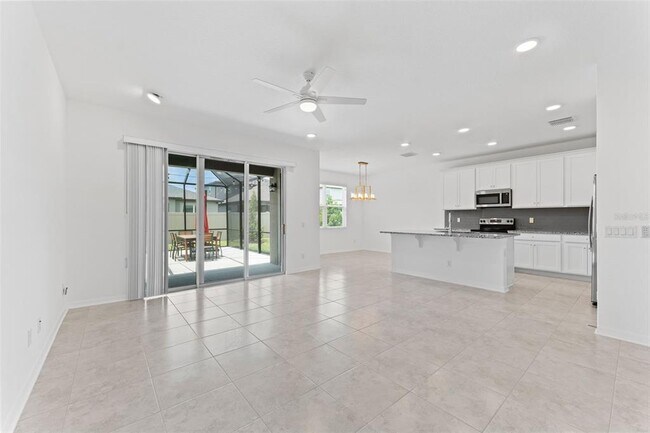 Photo - 32034 Sapna Chime Dr