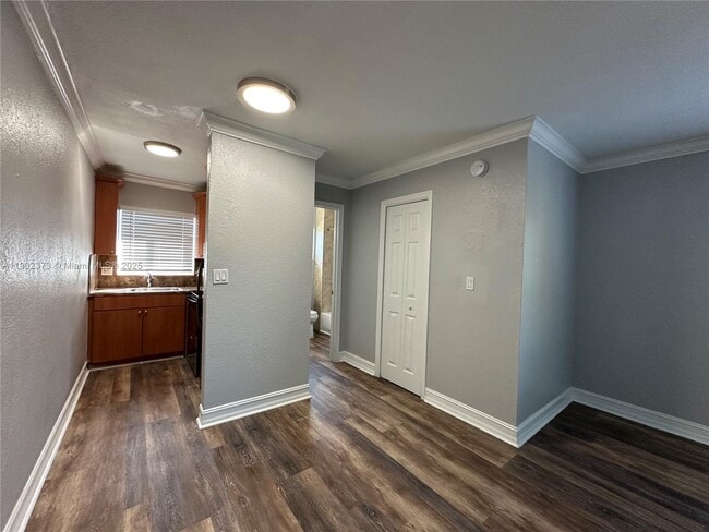 Photo - 1400 NE 56th St Unit 314