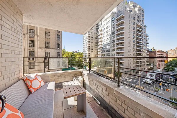 Photo - 11 Fifth Avenue Unidad 19-X