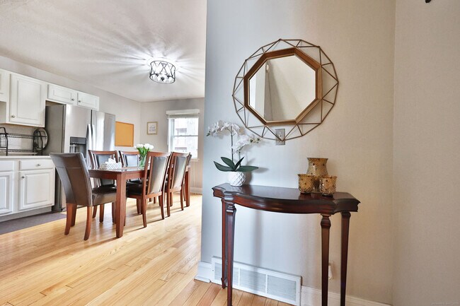 Photo - 322 Knapps Hwy Unit 322