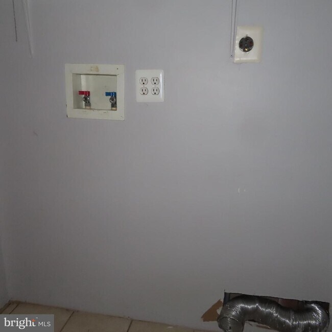 Photo - 11601 Buchanan Trail E Unit B