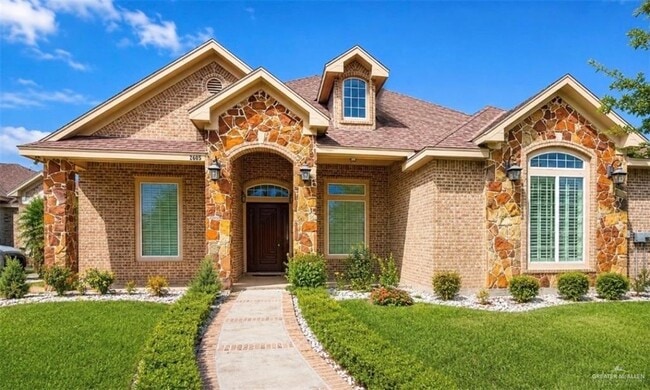 Building Photo - 25 Grand Canal Dr