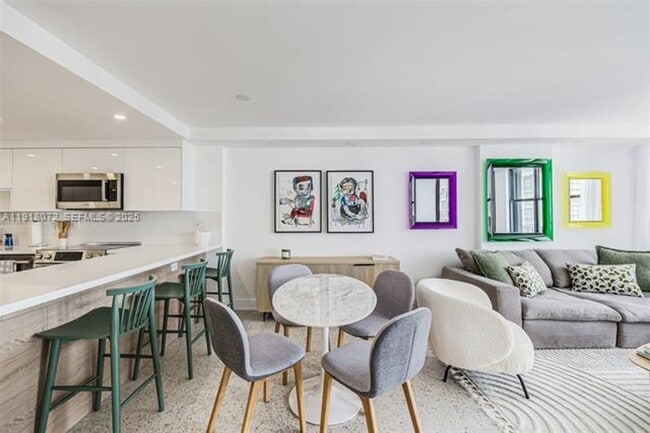 Photo - 1865 Brickell Ave Unidad 1865 Brickell Ave  A1911