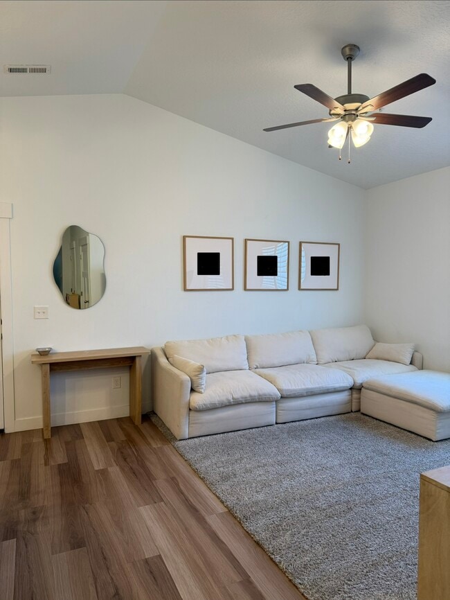 Photo - 349 W 750 N Unit 349