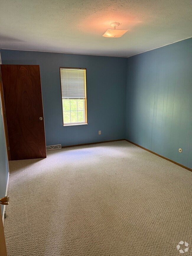 Building Photo - 201 N Lancaster St Unit A Rental