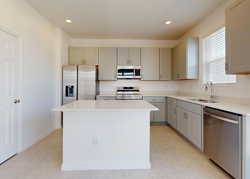 Photo - 1350 Flatwood St