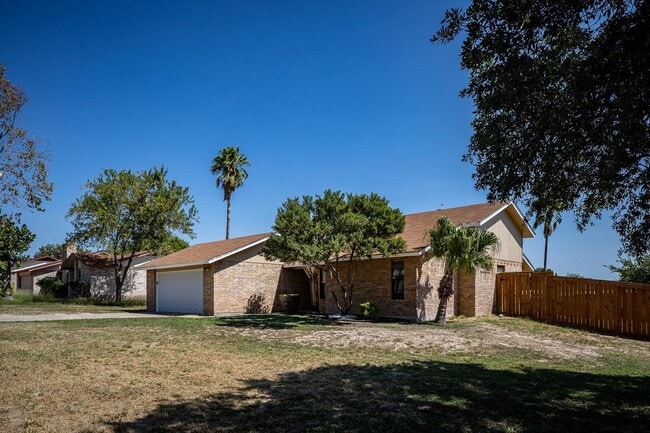 Building Photo - 210 Warbonnet Trail