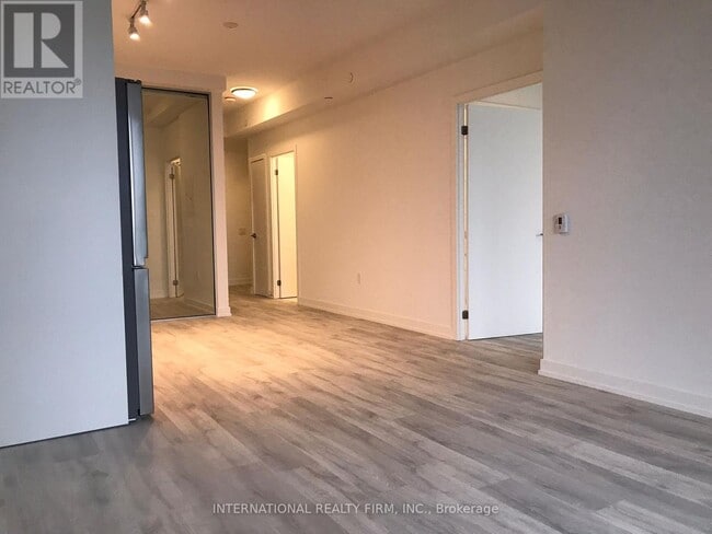 Photo - 7 Golden Lion Heights Unit N817