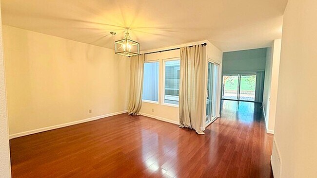 Photo - Charming, 2BD/2BA, Single-Story TH in Crow Canyon Country Club in Danville- Available NOW!