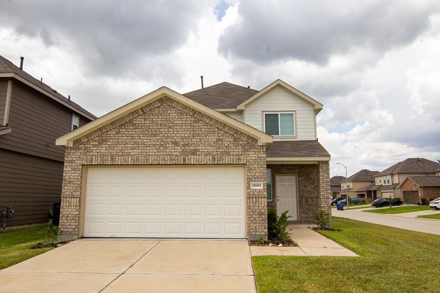 Photo - 18602 Frazers Ravine Ln
