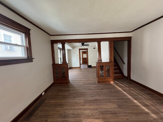 Photo - 35 Ellenwood Ave Unit 35 Ellenwood Ave
