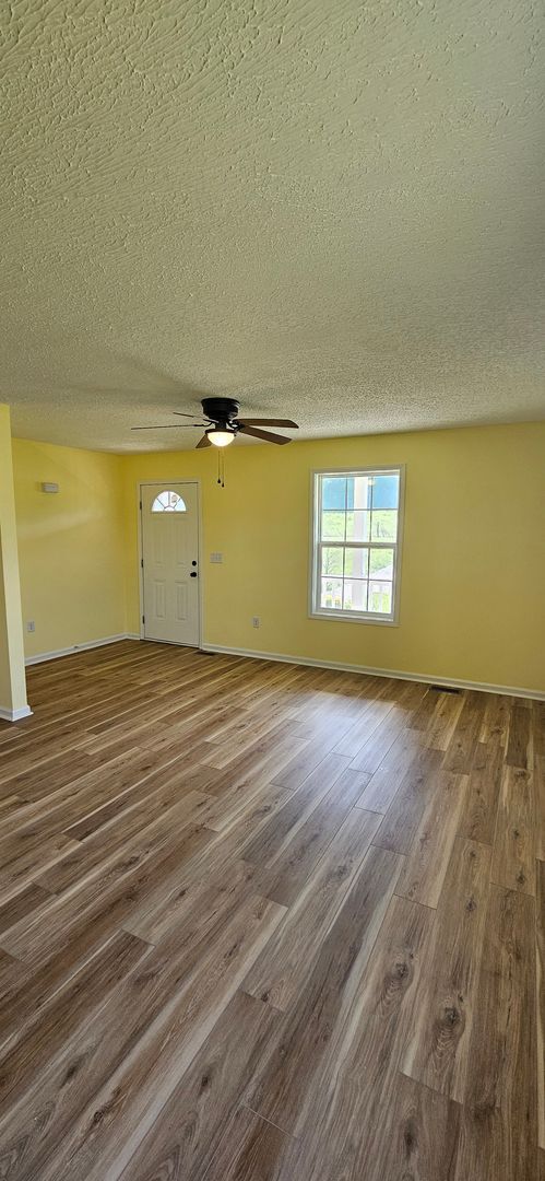 Photo - Spacious Home for Rent!