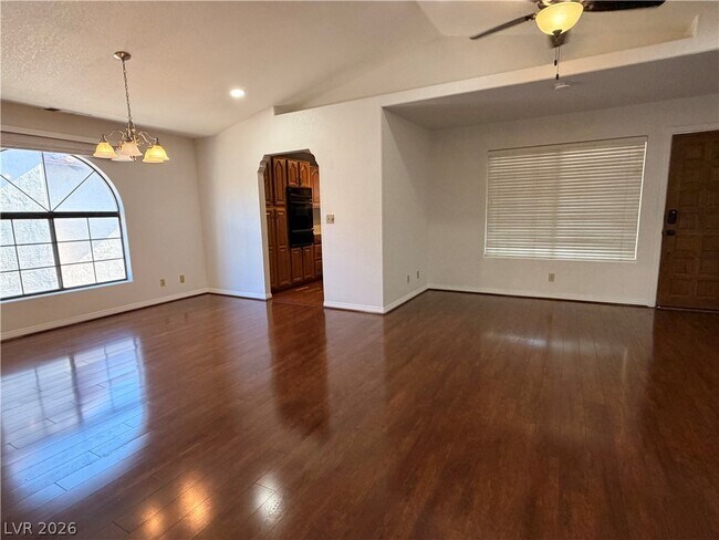 Photo - 1411 Santa Margarita St Unit F