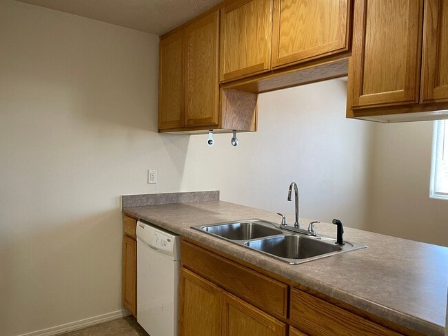 Photo - Very Nice Upstairs 2 Bedroom 2 Bath Apartment