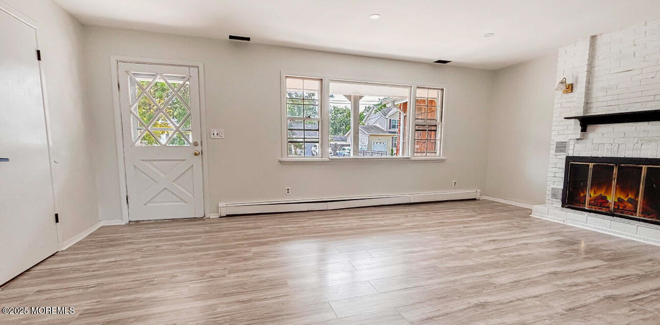 Photo - 1533 Eleventh Ave