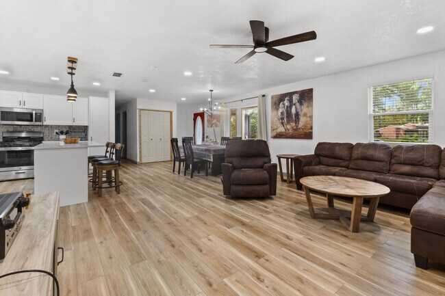 Photo - 2725 NW 44th Pl Unit ID1359125P