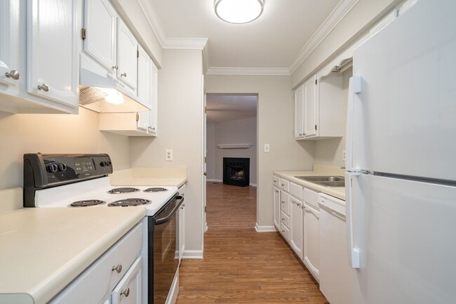 Photo - Gorgeous 2 Bedroom, 2.5 Bath Townhome in N Raleigh, Lot of updates!  Pet Friendly!
