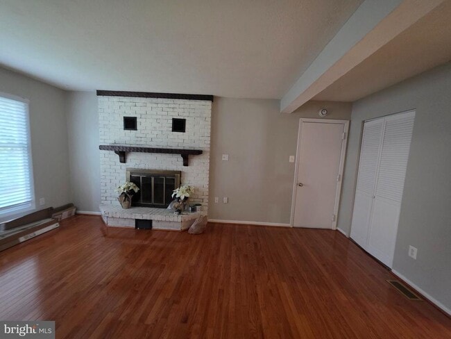 Photo - 10054 Cotton Mill Ln