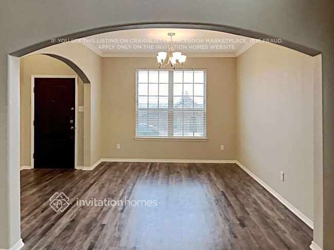 Photo - 5857 Bindweed Street
