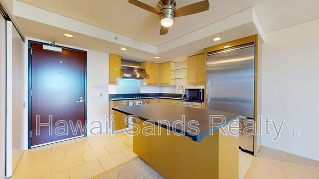 Photo - 1200 Queen Emma St