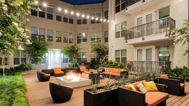 A luxury apartment community located in the Dallas Medical District