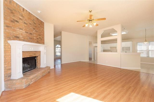 Photo - 1524 Balboa Ln