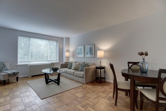LR with Expansive Park View - 4100 W St NW Unit 416