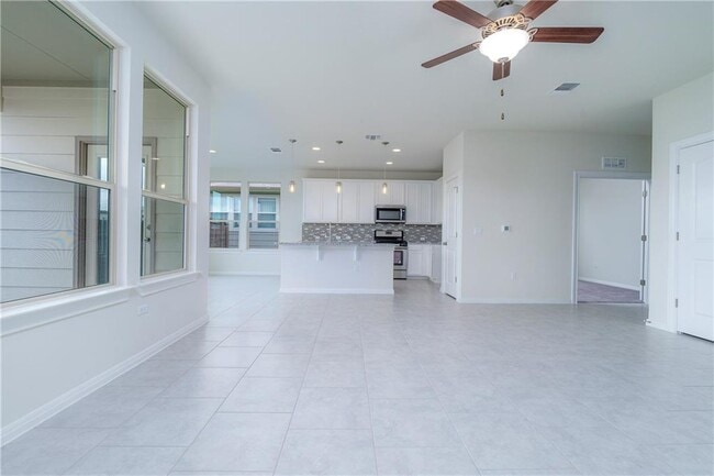 Photo - 13908 Eucalyptus Bnd