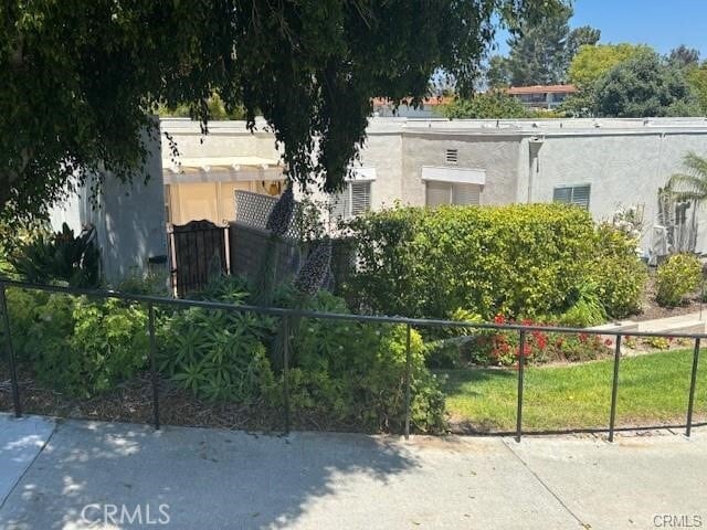 Photo - 2272 Via Mariposa E