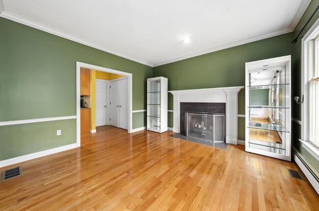 Photo - 1 Glenbrook Rd